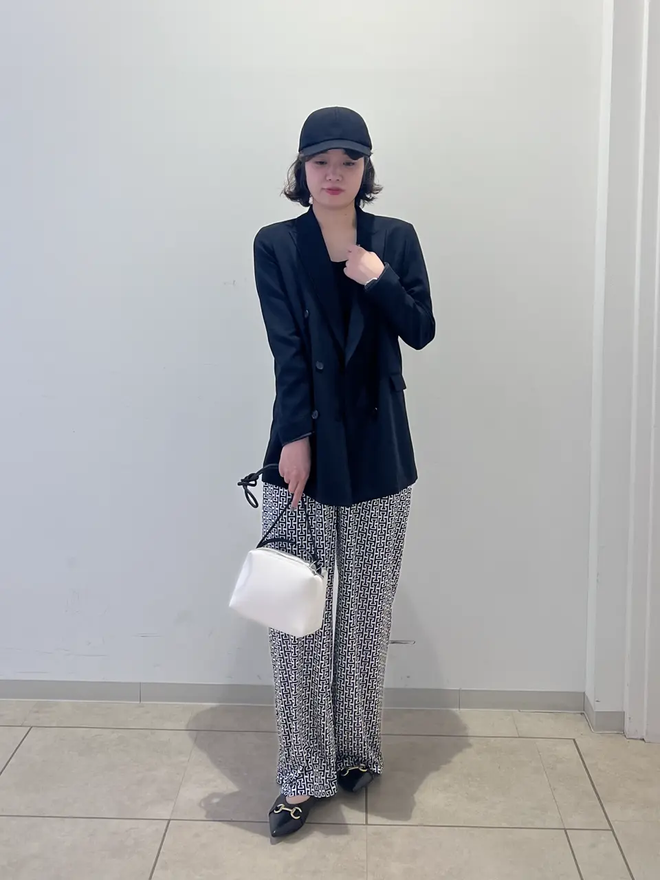 ONWARD CROSSET SELECT 藤田 コーディネート画像