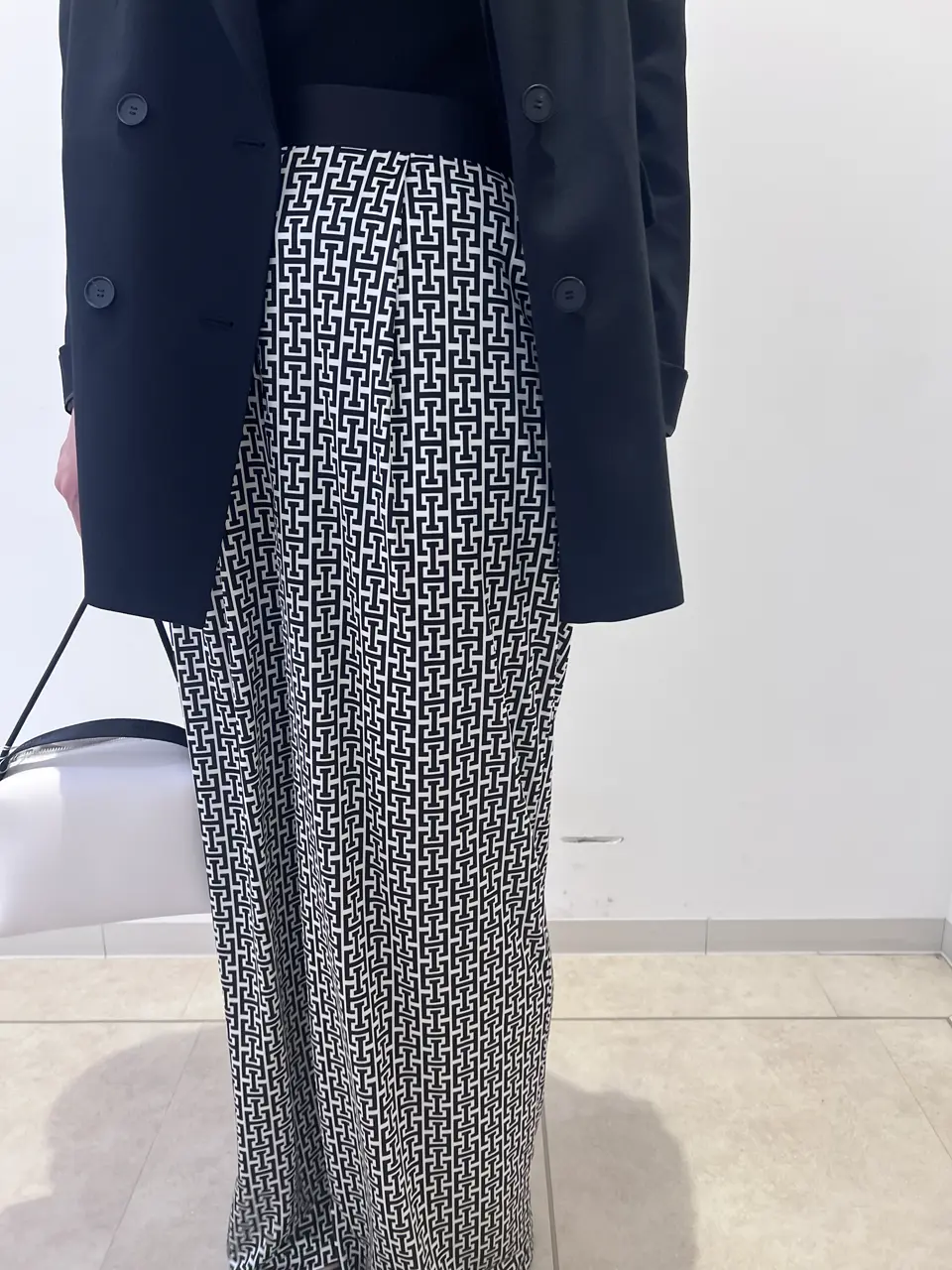 ONWARD CROSSET SELECT 藤田 コーディネート画像