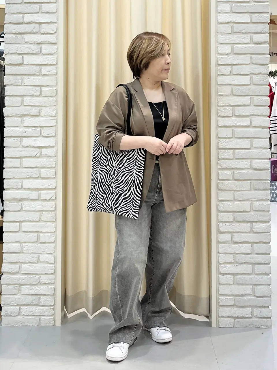 ONWARD CROSSET SELECT 吉田 コーディネート画像