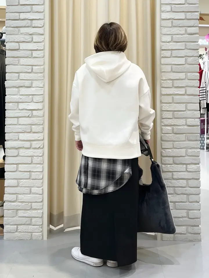 ONWARD CROSSET SELECT 吉田 コーディネート画像