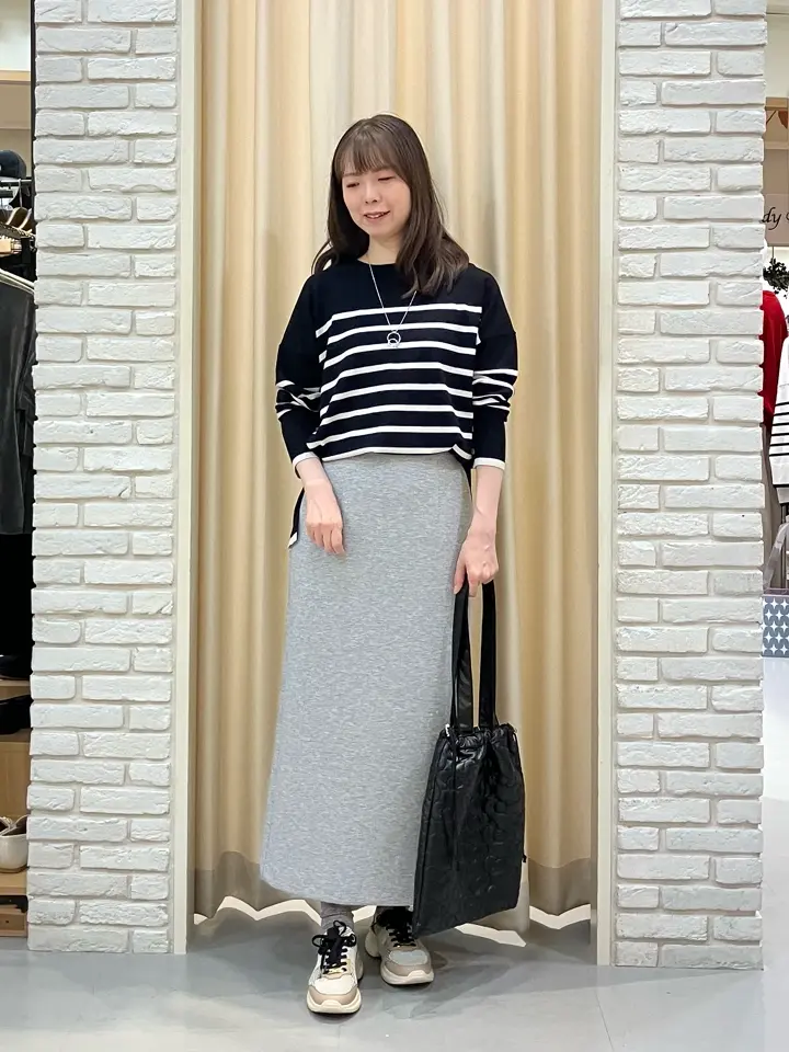 ONWARD CROSSET SELECT 檀 コーディネート画像