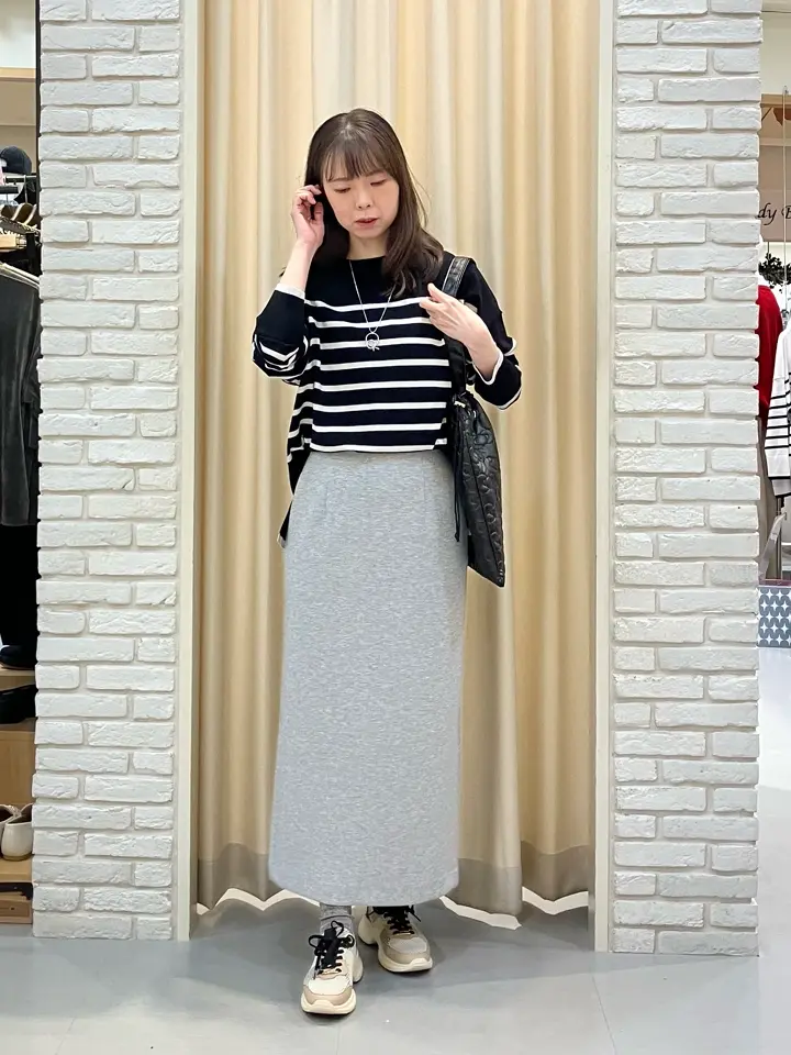 ONWARD CROSSET SELECT 檀 コーディネート画像