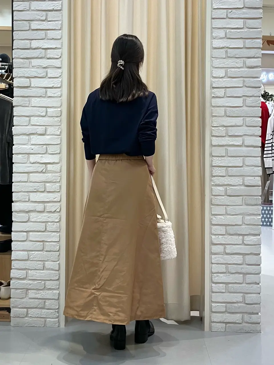 ONWARD CROSSET SELECT 檀 コーディネート画像