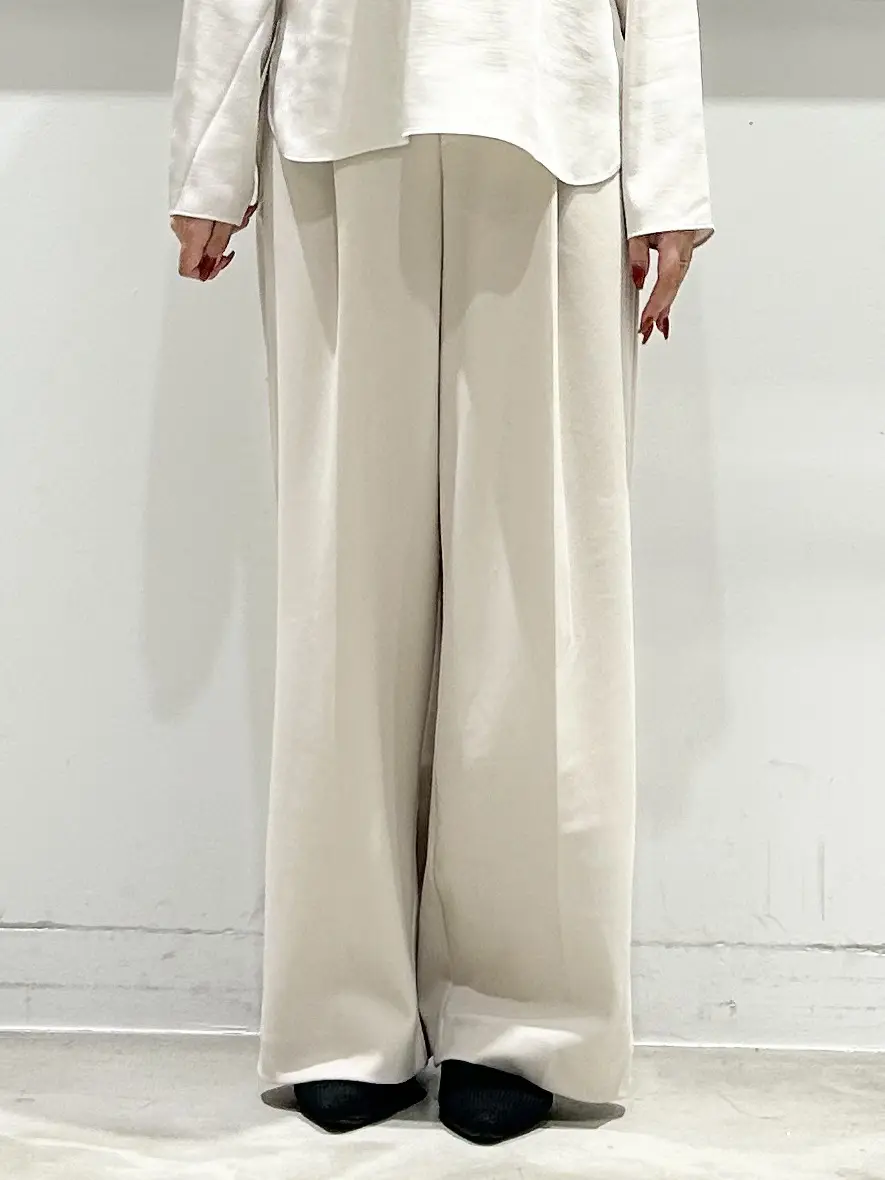 ONWARD CROSSET SELECT 樋熊 コーディネート画像