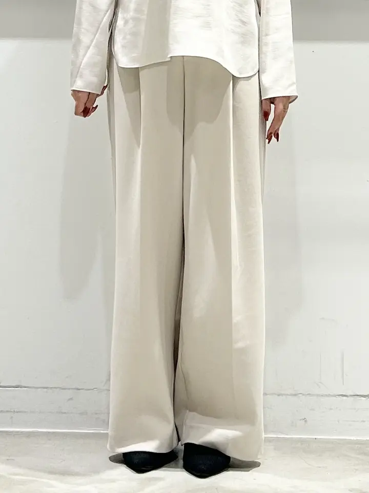 ONWARD CROSSET SELECT 樋熊 コーディネート画像