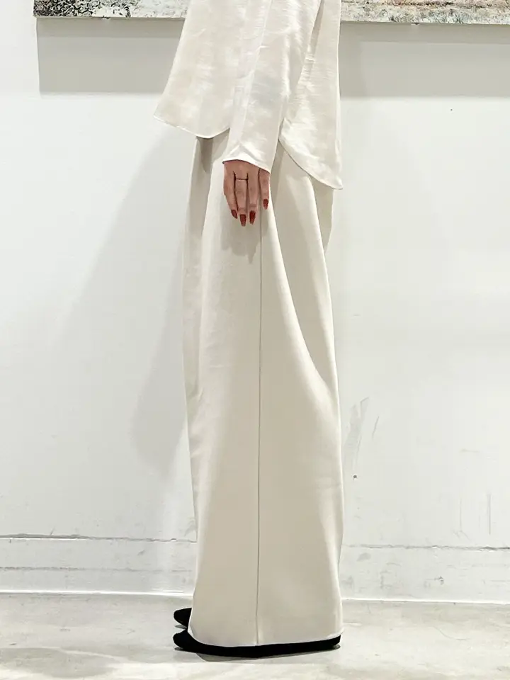 ONWARD CROSSET SELECT 樋熊 コーディネート画像