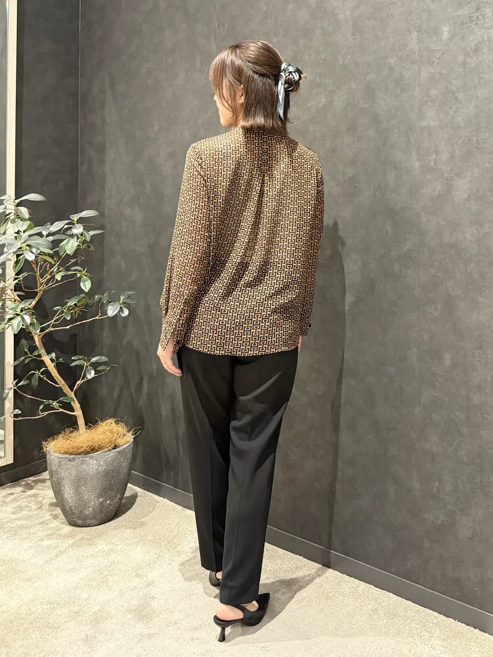 ONWARD CROSSET SELECT Tamura コーディネート画像