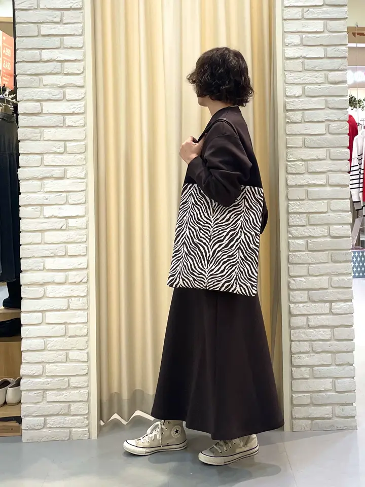 ONWARD CROSSET SELECT TSUKI コーディネート画像