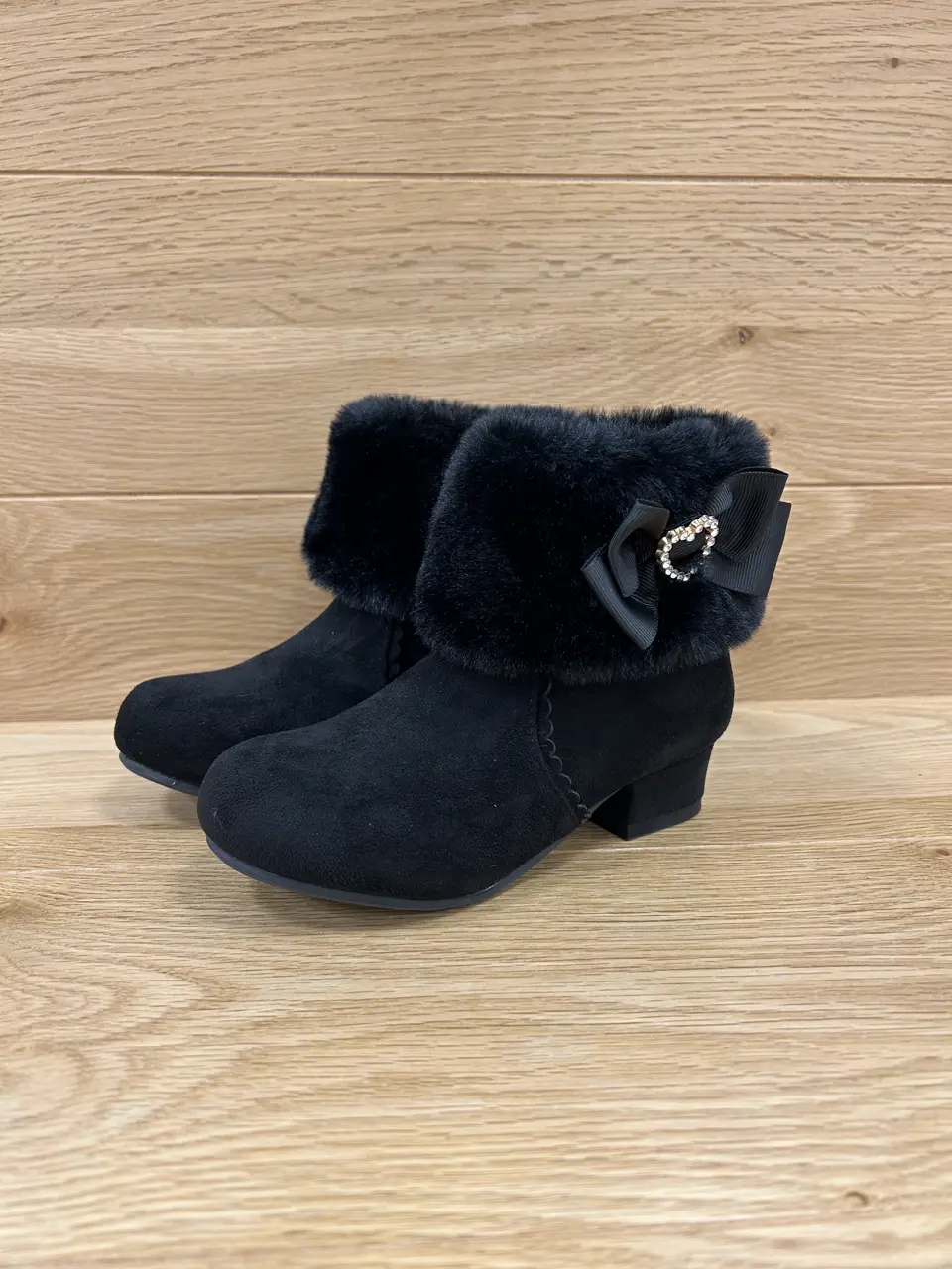 ONWARD CROSSET SELECT 鈴木 コーディネート画像