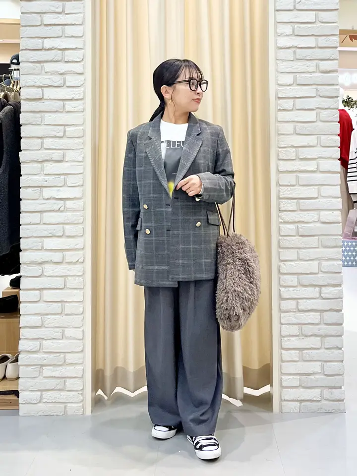 ONWARD CROSSET SELECT 服部 コーディネート画像