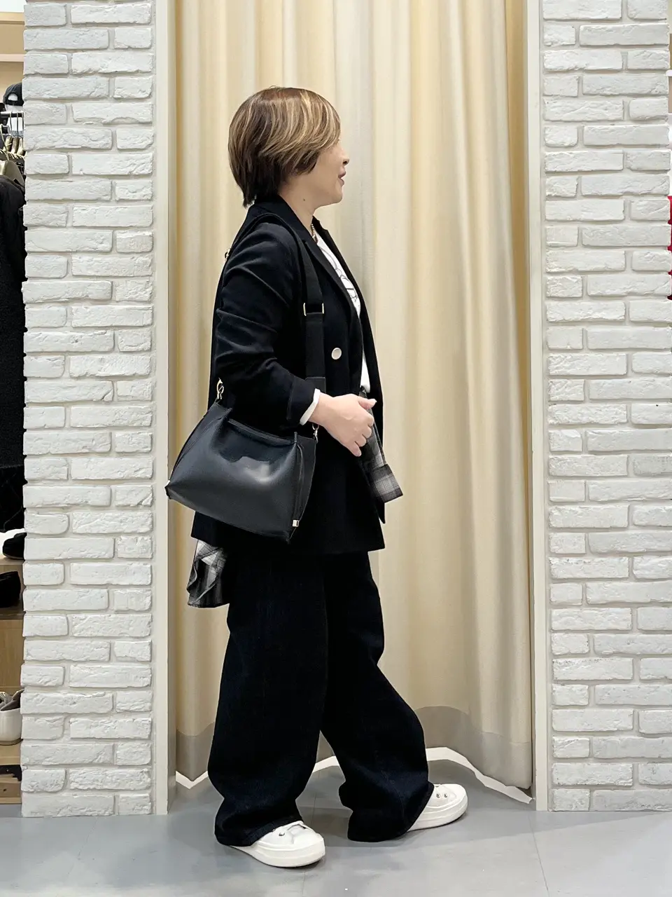 ONWARD CROSSET SELECT 吉田 コーディネート画像