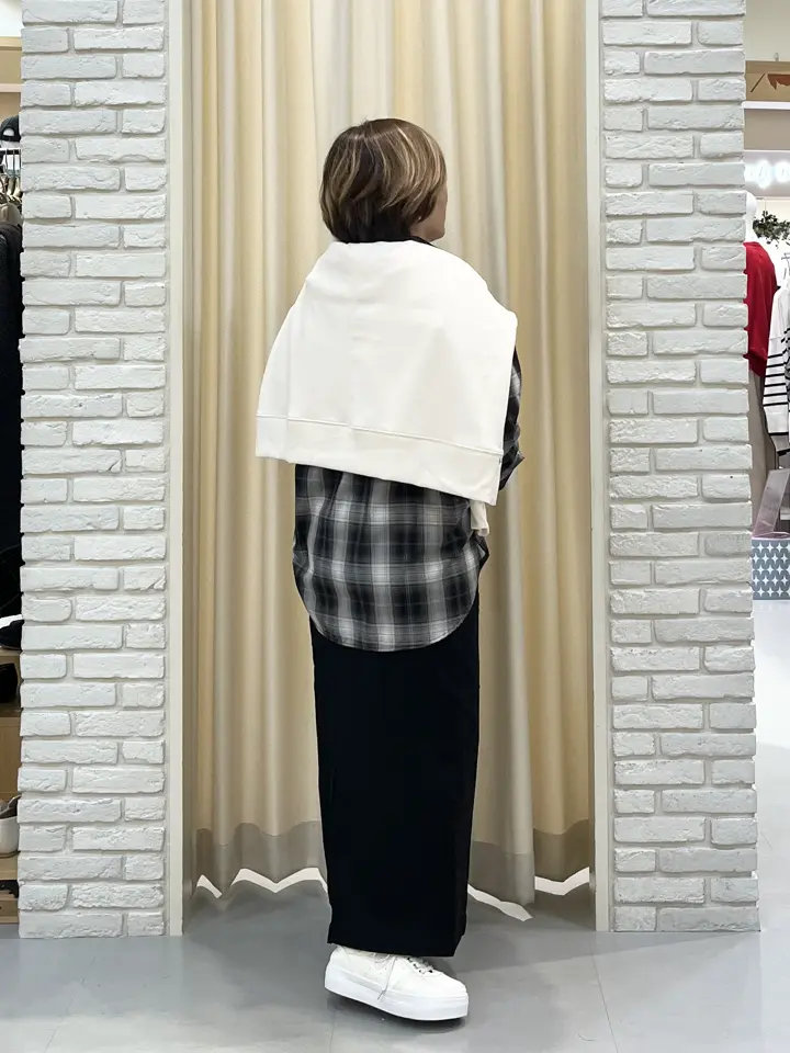 ONWARD CROSSET SELECT 吉田 コーディネート画像