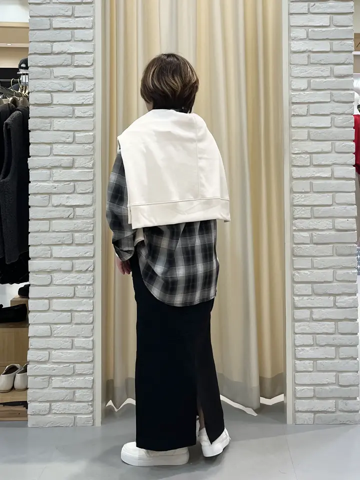 ONWARD CROSSET SELECT 吉田 コーディネート画像