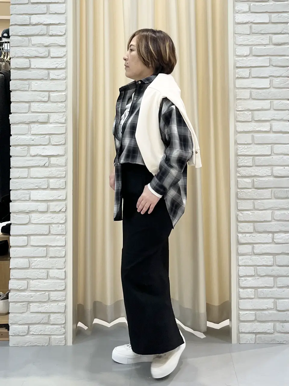 ONWARD CROSSET SELECT 吉田 コーディネート画像