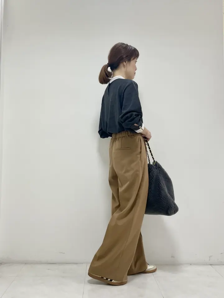 ONWARD CROSSET SELECT 岡田 コーディネート画像