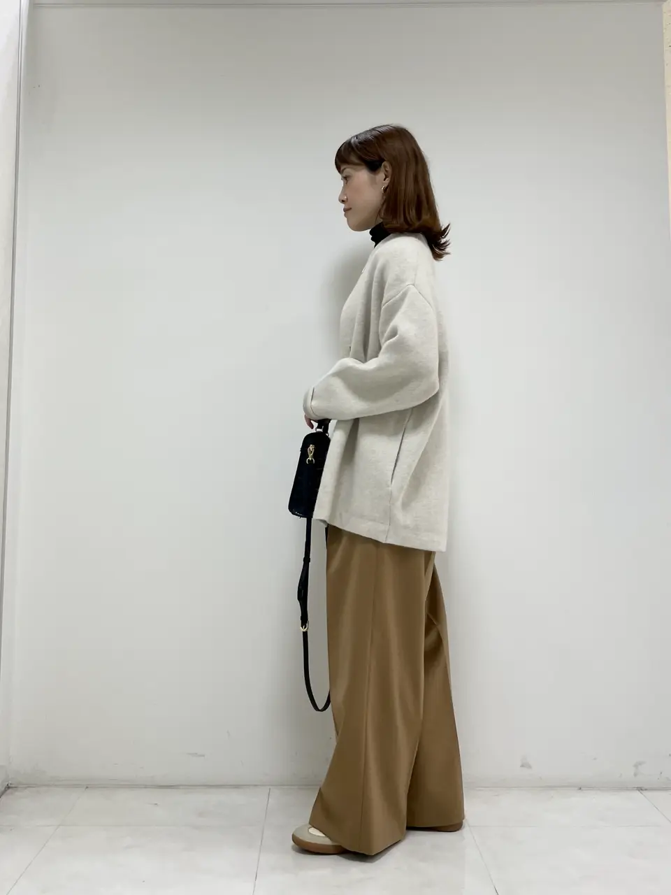 ONWARD CROSSET SELECT 岡田 コーディネート画像