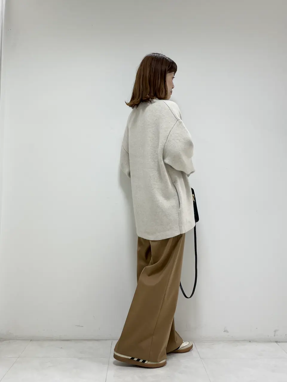 ONWARD CROSSET SELECT 岡田 コーディネート画像