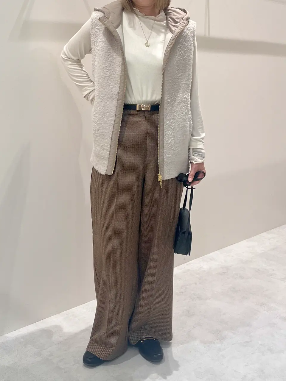 ONWARD CROSSET SELECT 西村 コーディネート画像