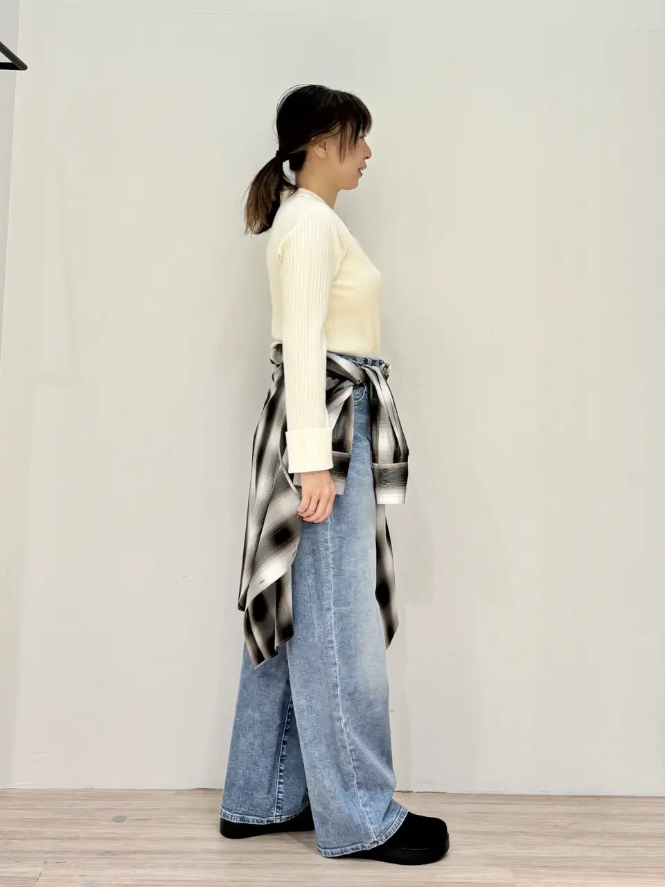 ONWARD CROSSET SELECT SAKAI コーディネート画像