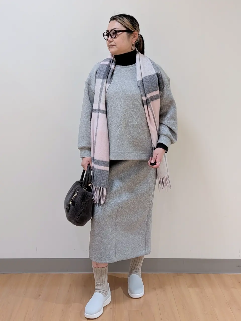 ONWARD CROSSET SELECT nori コーディネート画像