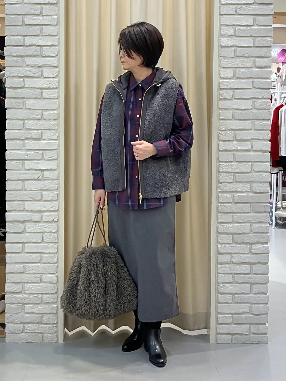 ONWARD CROSSET SELECT Tomi コーディネート画像