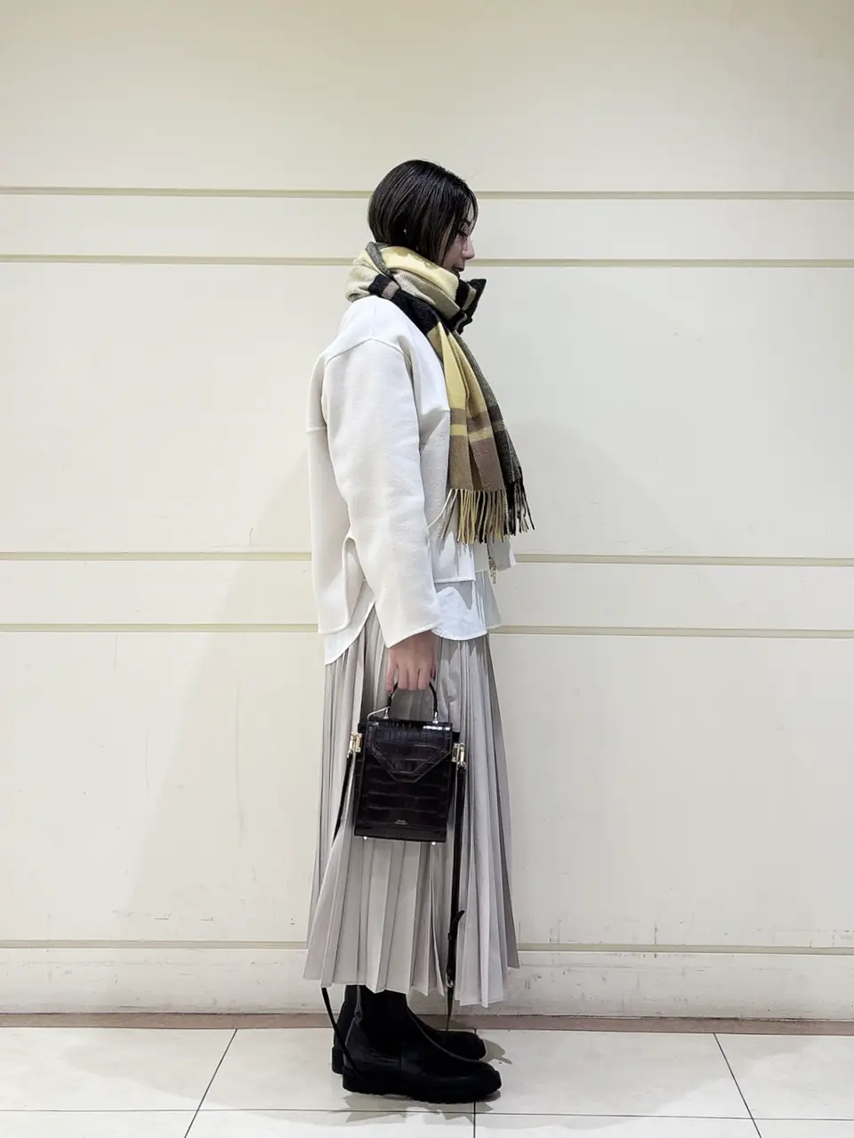 ONWARD CROSSET SELECT 太田 コーディネート画像