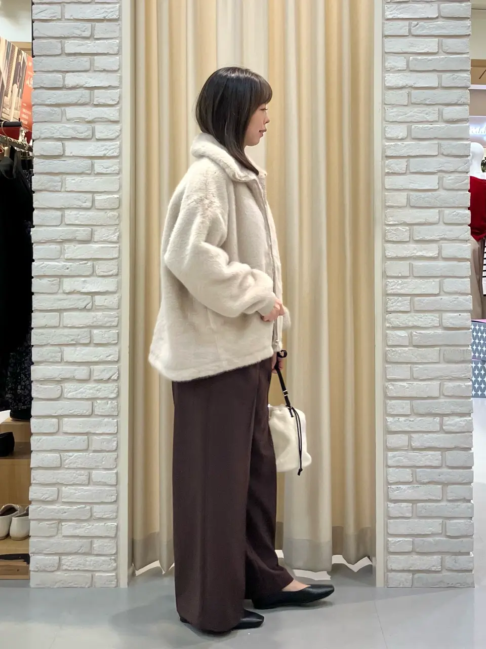 ONWARD CROSSET SELECT 檀 コーディネート画像