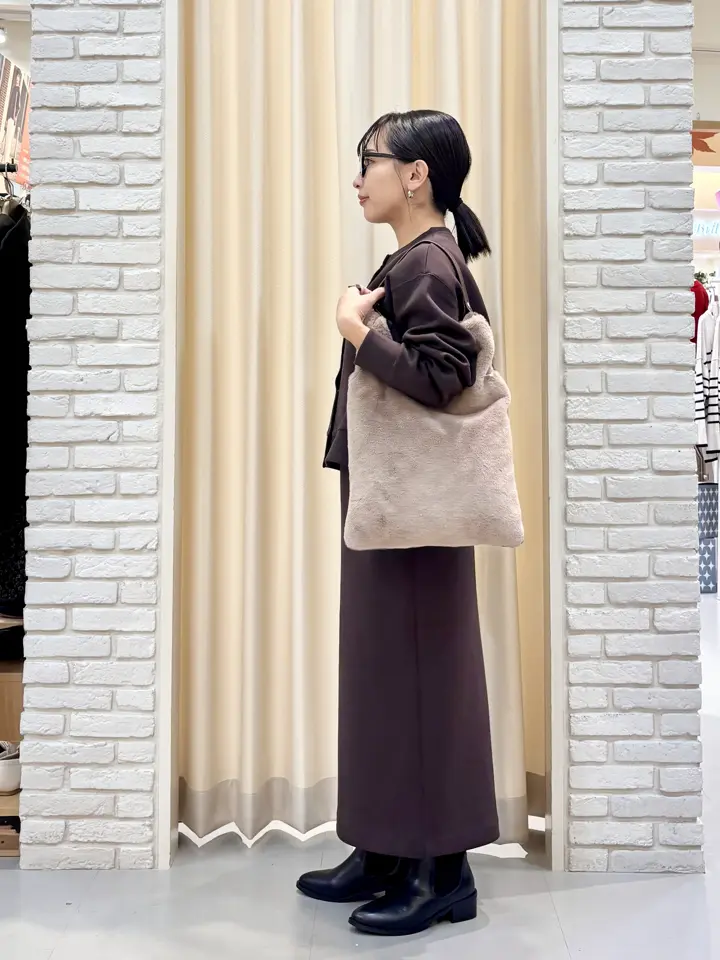 ONWARD CROSSET SELECT 服部 コーディネート画像