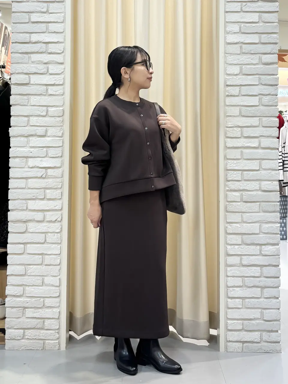 ONWARD CROSSET SELECT 服部 コーディネート画像