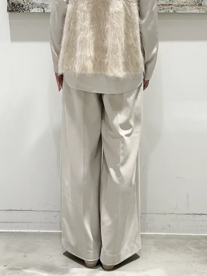 ONWARD CROSSET SELECT 樋熊 コーディネート画像