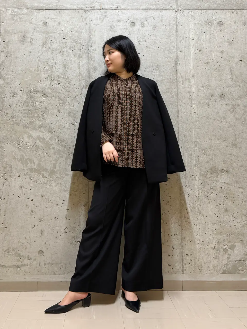 ONWARD CROSSET SELECT 吉田 コーディネート画像