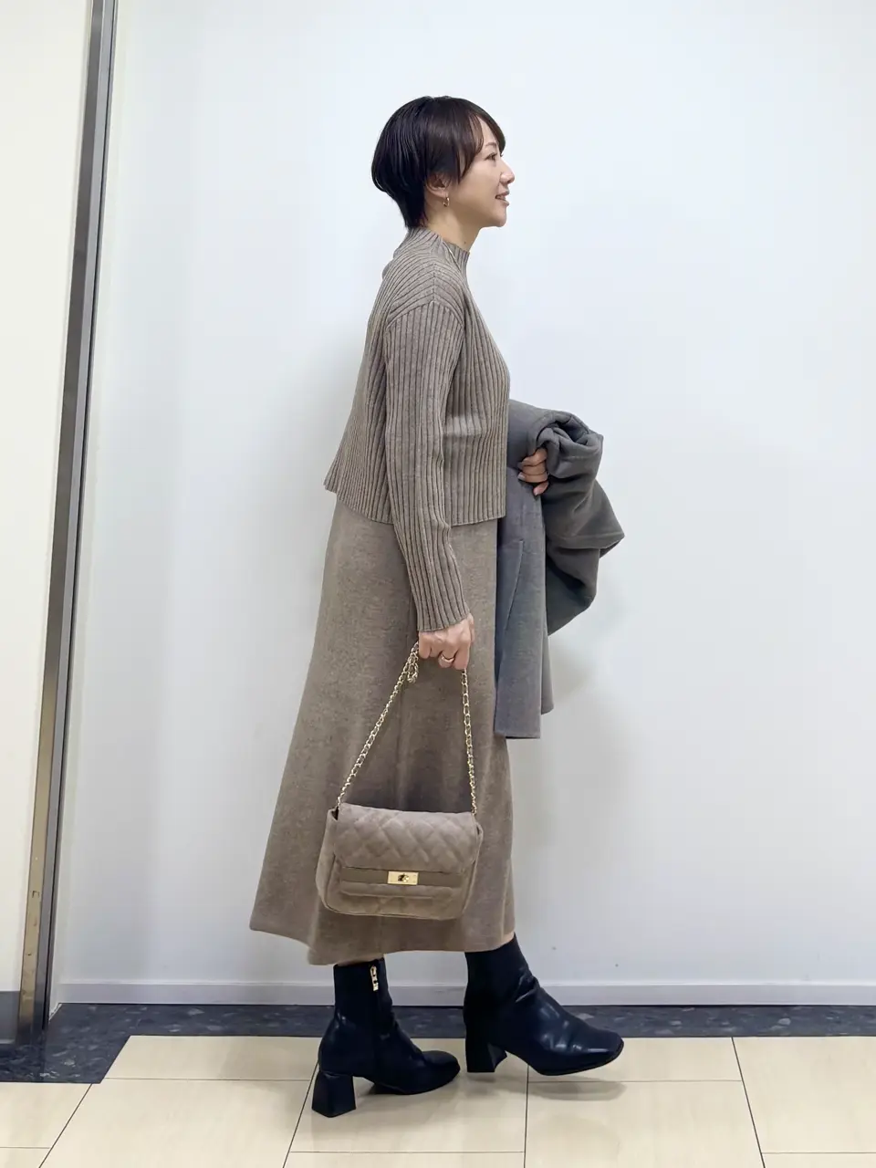 ONWARD CROSSET SELECT 藤川 コーディネート画像