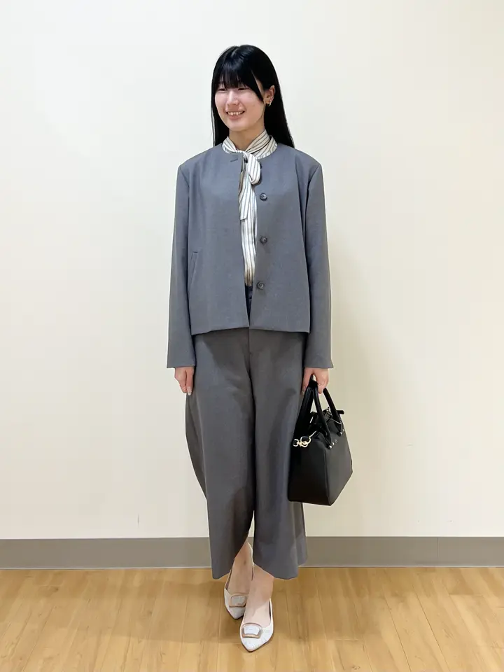 ONWARD CROSSET SELECT Aina コーディネート画像