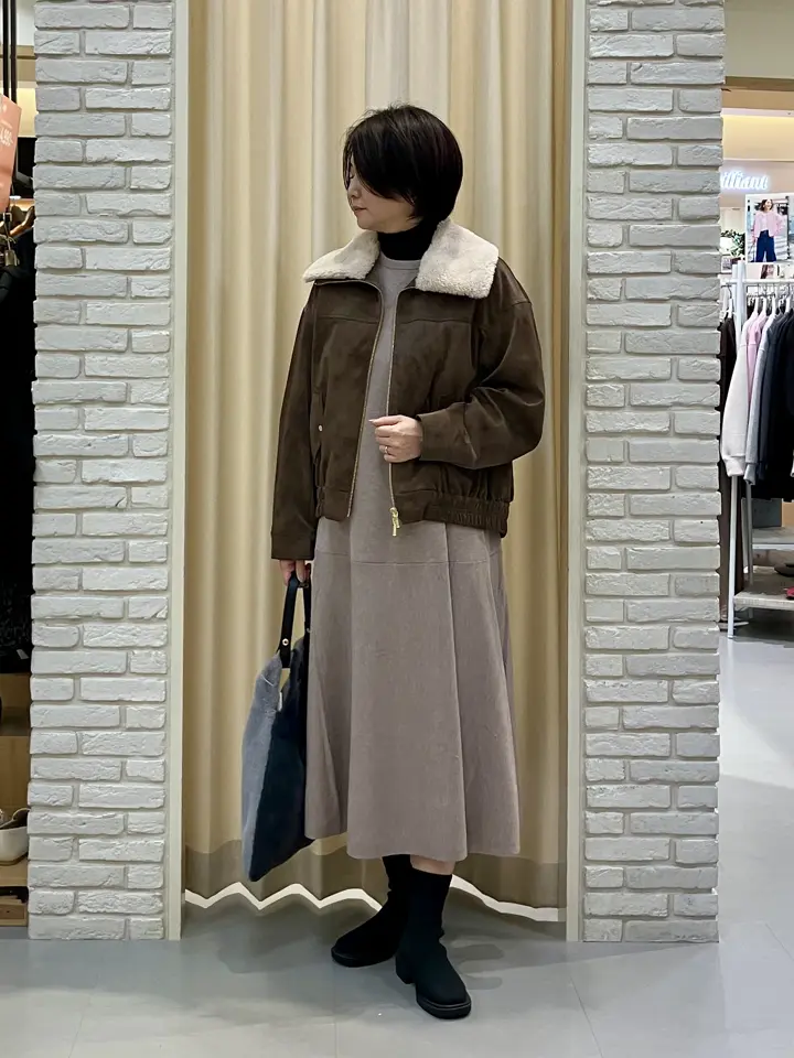 ONWARD CROSSET SELECT Tomi コーディネート画像