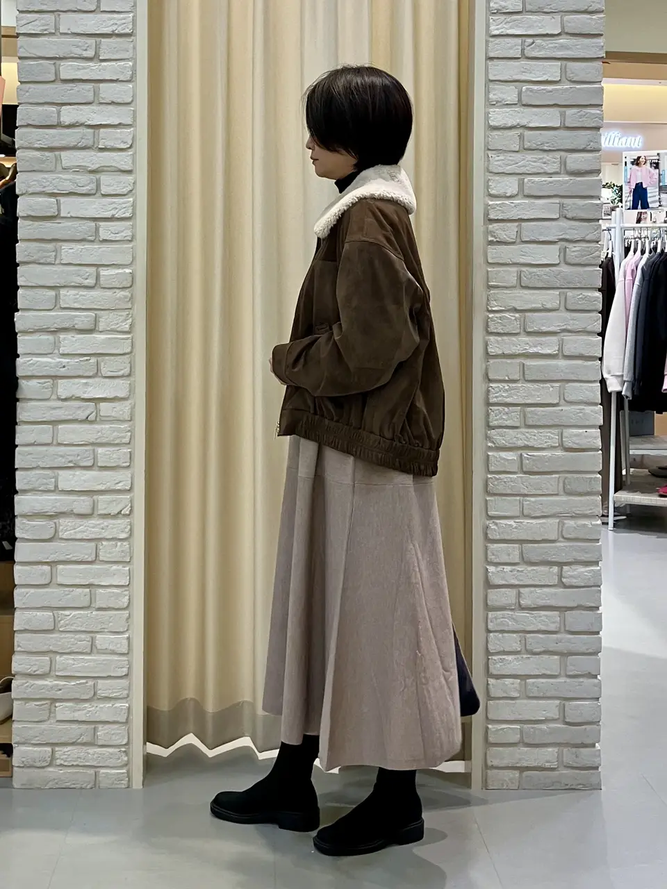 ONWARD CROSSET SELECT Tomi コーディネート画像