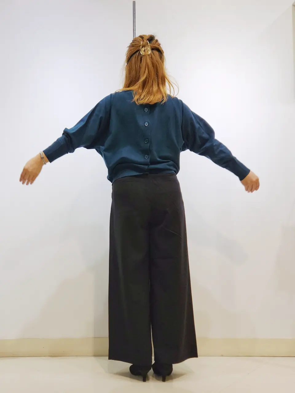 ONWARD CROSSET SELECT 中野 コーディネート画像