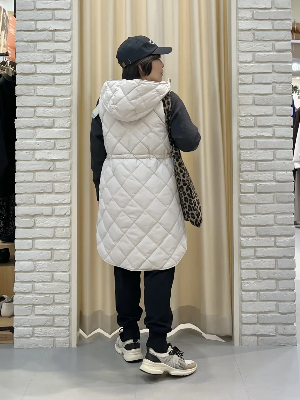 ONWARD CROSSET SELECT 吉田 コーディネート画像