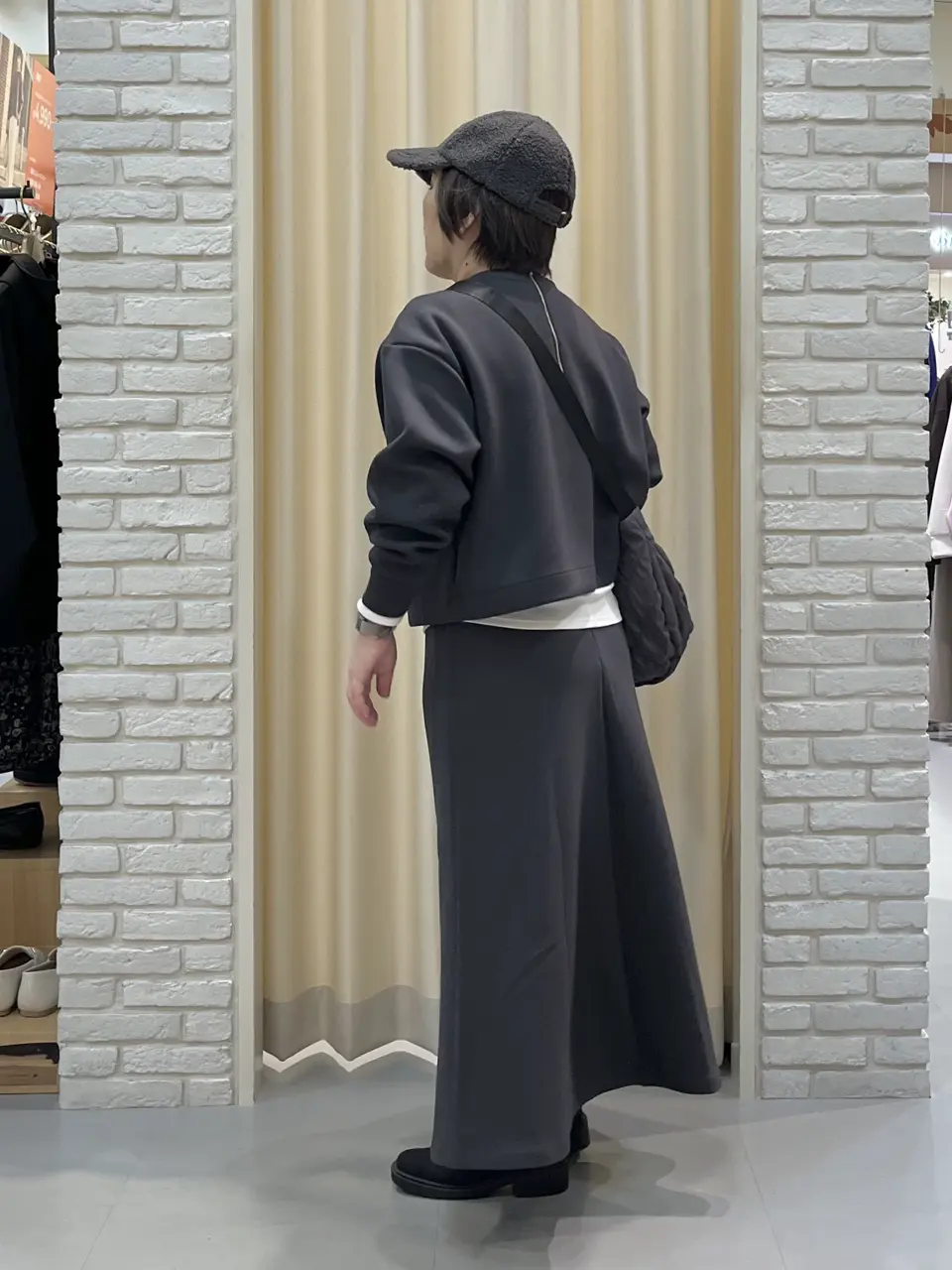 ONWARD CROSSET SELECT 吉田 コーディネート画像