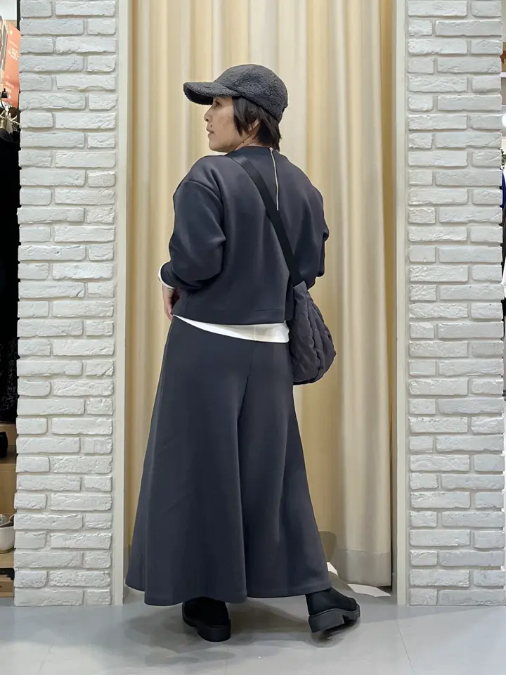 ONWARD CROSSET SELECT 吉田 コーディネート画像