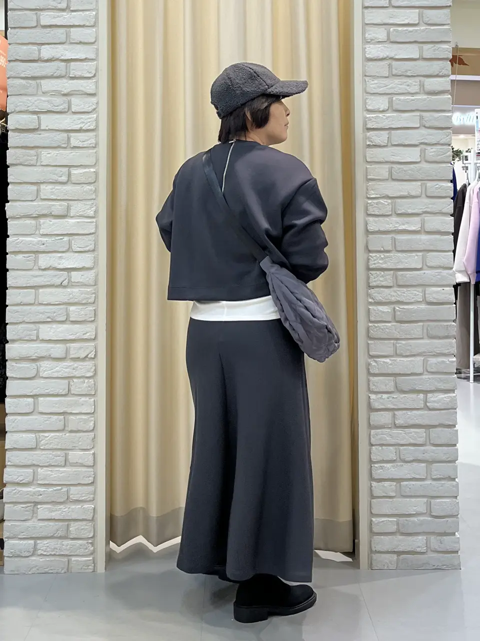 ONWARD CROSSET SELECT 吉田 コーディネート画像