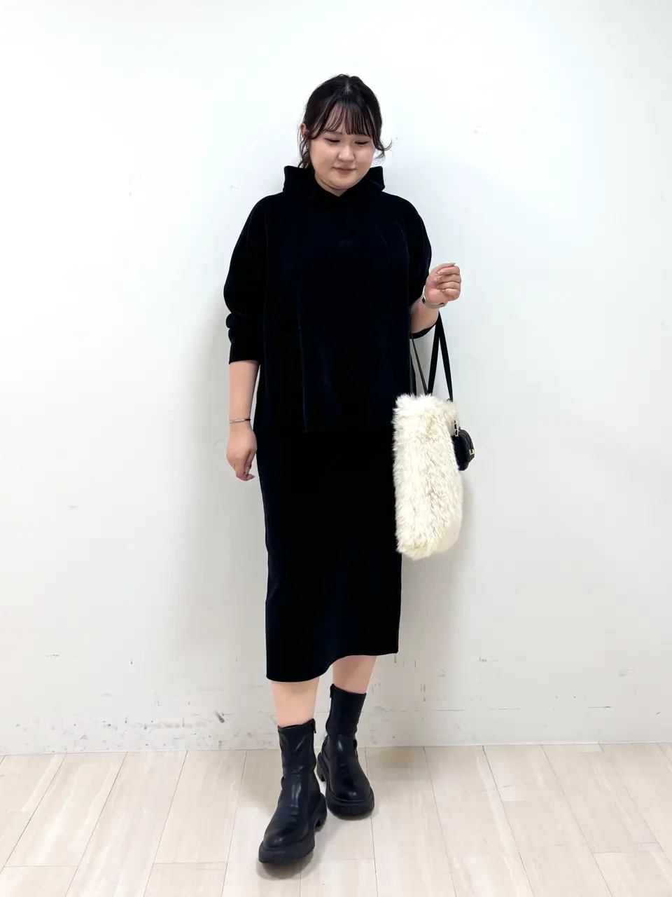 ONWARD CROSSET SELECT 伊藤 コーディネート画像