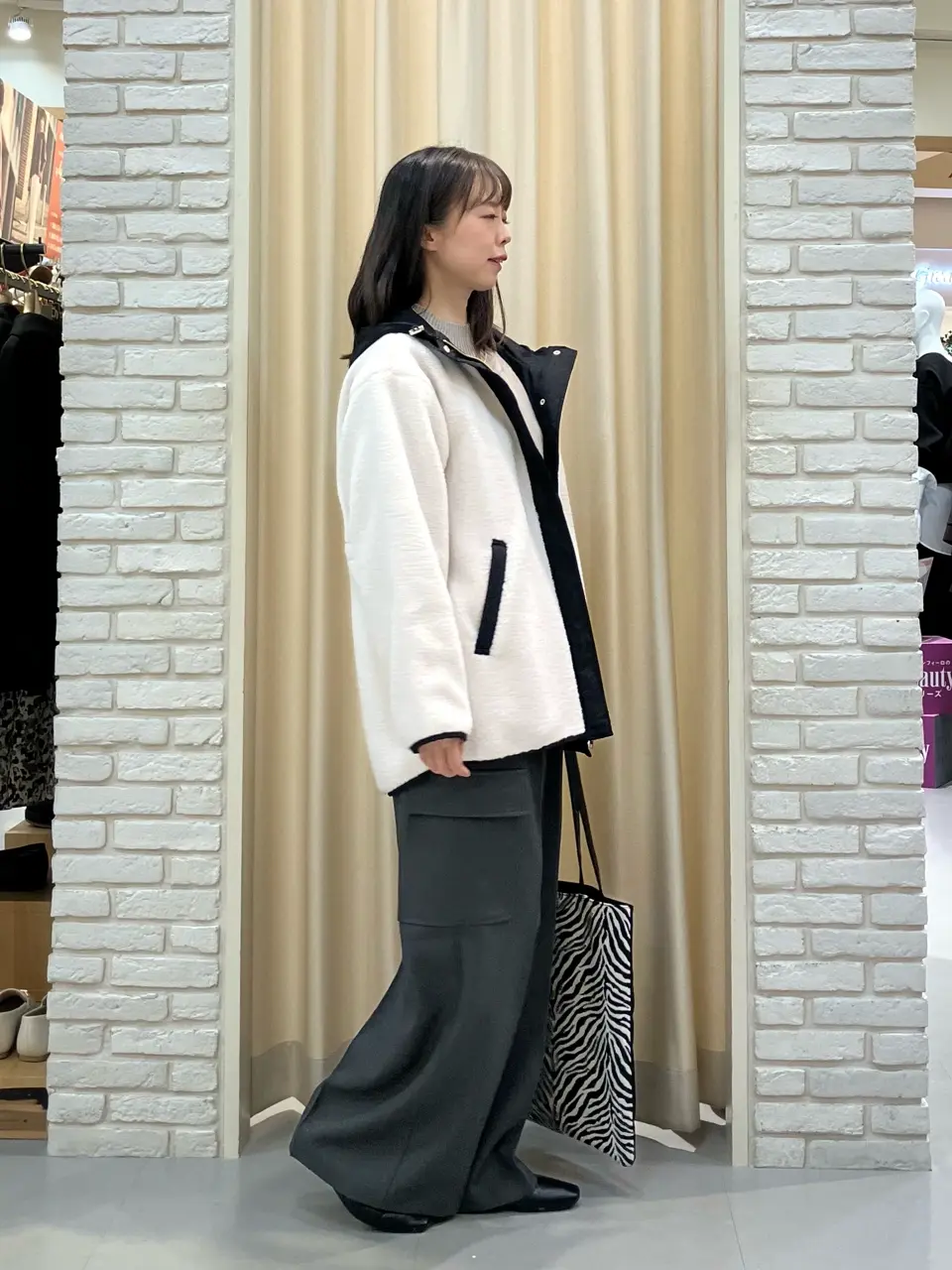 ONWARD CROSSET SELECT 檀 コーディネート画像