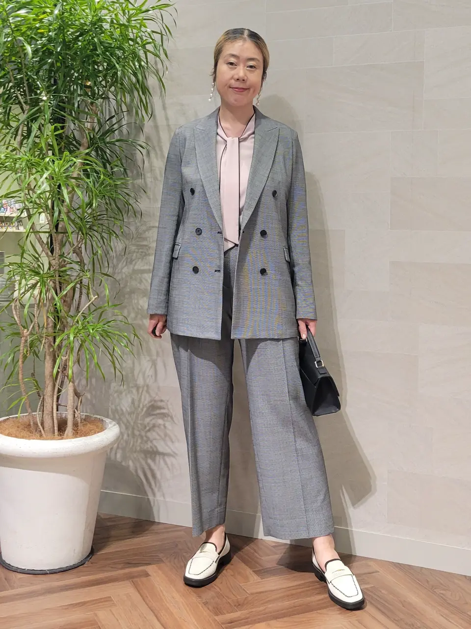 ONWARD CROSSET SELECT 西村 コーディネート画像