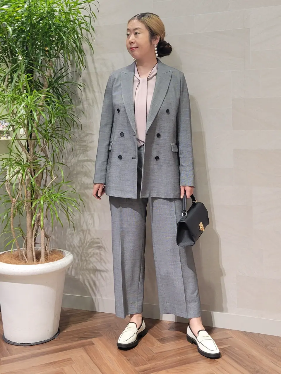 ONWARD CROSSET SELECT 西村 コーディネート画像