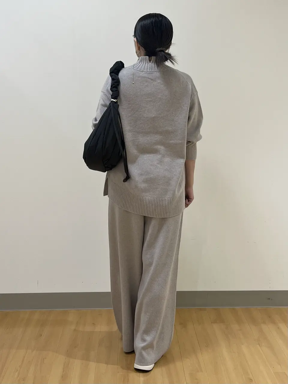 ONWARD CROSSET SELECT TAMAGAWA コーディネート画像