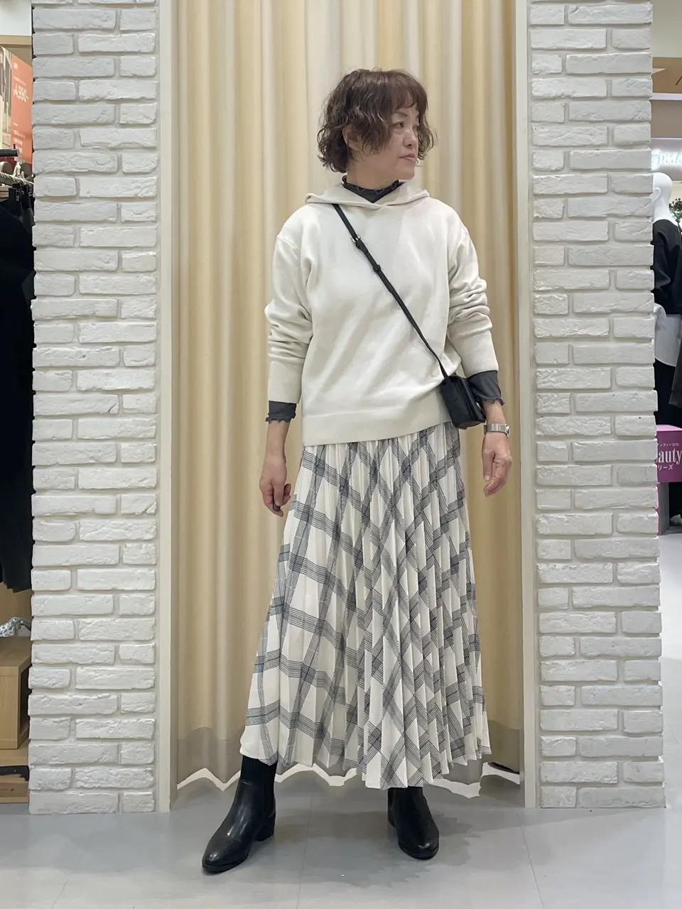 ONWARD CROSSET SELECT TSUKI コーディネート画像