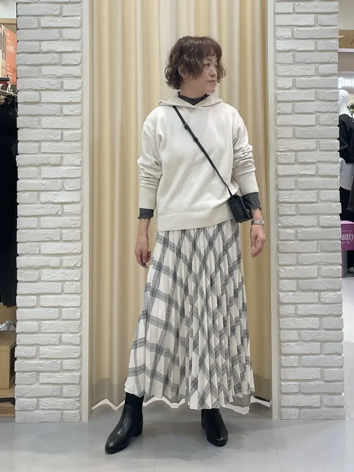 ONWARD CROSSET SELECT TSUKI コーディネート画像