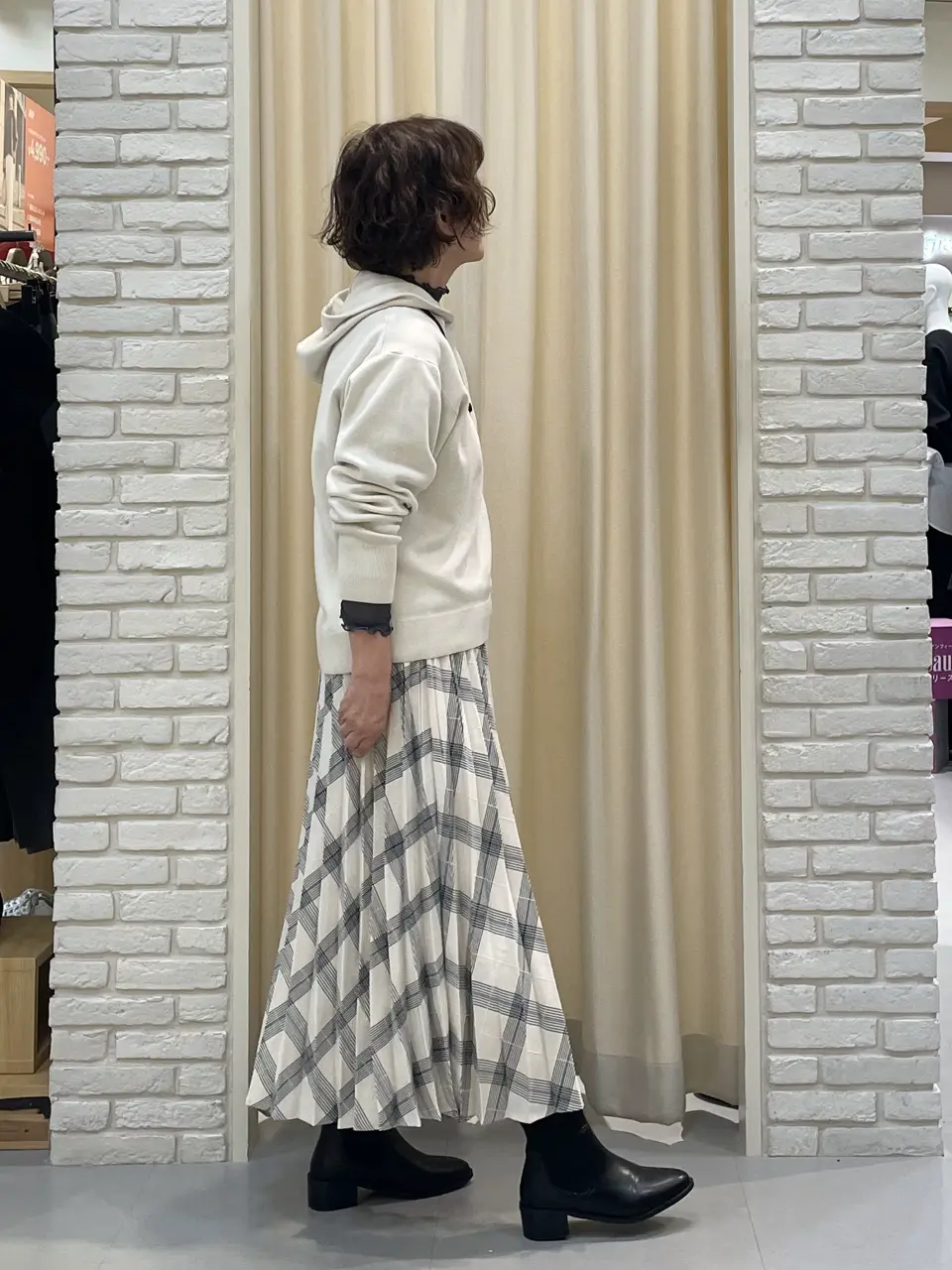 ONWARD CROSSET SELECT TSUKI コーディネート画像