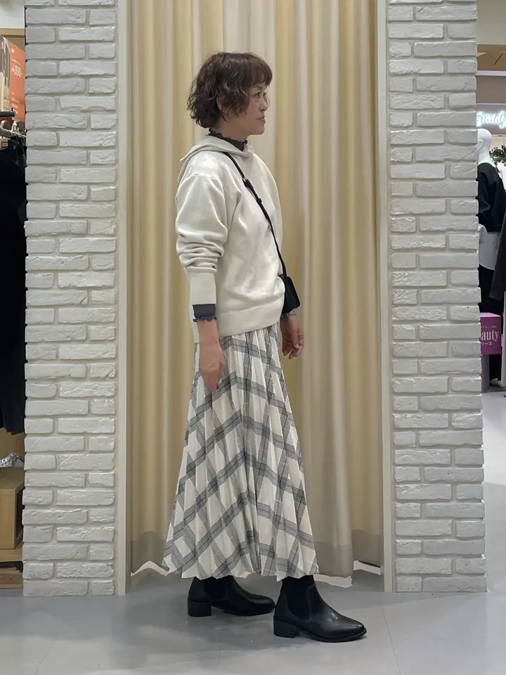 ONWARD CROSSET SELECT TSUKI コーディネート画像