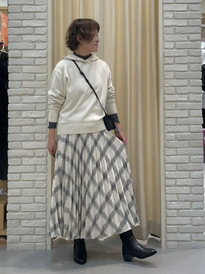 ONWARD CROSSET SELECT TSUKI コーディネート画像